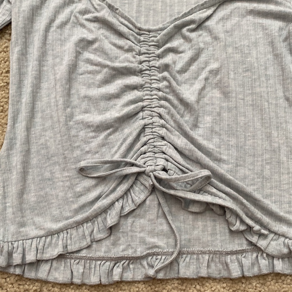 Cupcakes and Cashmere Long Sleeve Top (Size S) - Picture 3 of 7